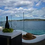 Laura Διαμέρισμα Grebaštica
