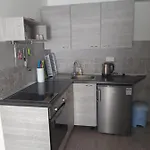 Laura Apartment *