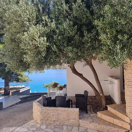 Апартаменты Laura